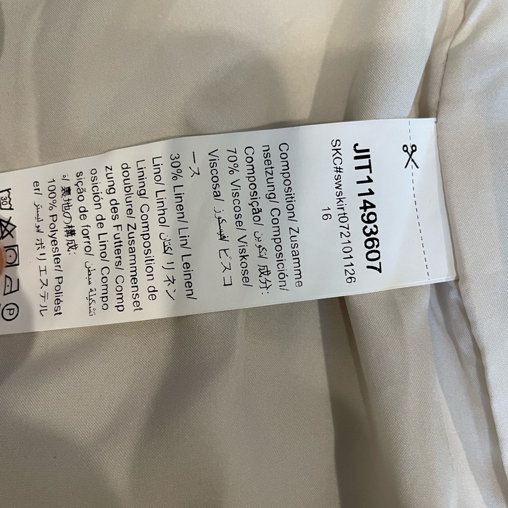 Chic Beige Button-Down Midi Skirt - image 7